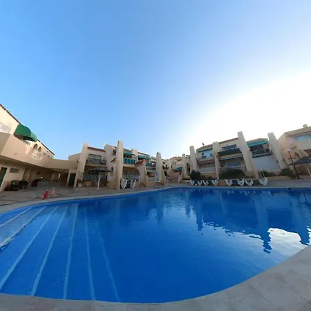 Kulma Del Mar شقة